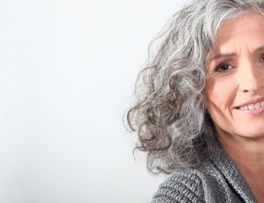 7 نکته مهم مراقبت از موهای فر و وز دار