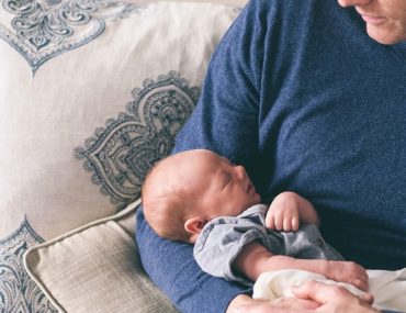 18 نکته مهم مراقبتی در هفته اول نوزاد