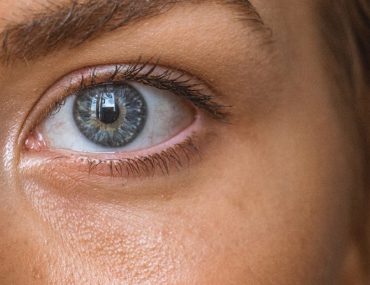 محصولات مراقبت از پوست را چگونه استفاده کنیم