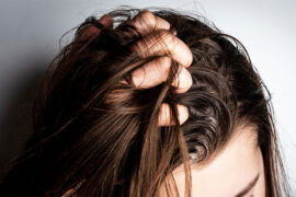 نکات مهم برای خرید شامپو مناسب پوست چرب